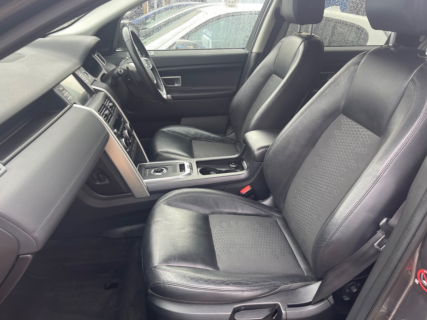 Used Land Rover Discovery Sport 2017 for sale - 77187660: Photo 21