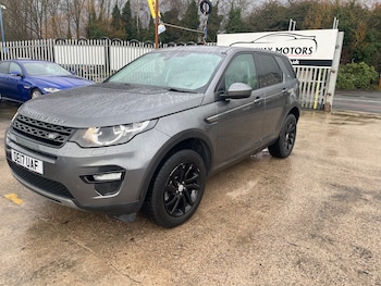 Used Land Rover Discovery Sport 2017 for sale - 77187660: Photo