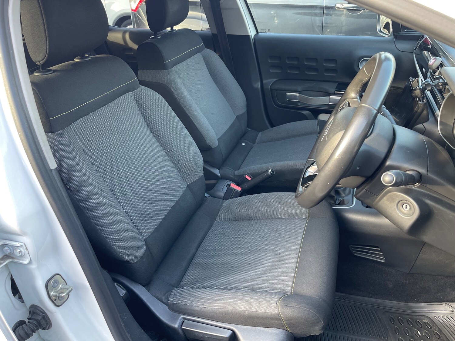 Used Citroen C3 2017 for sale - 78154850: Photo 21