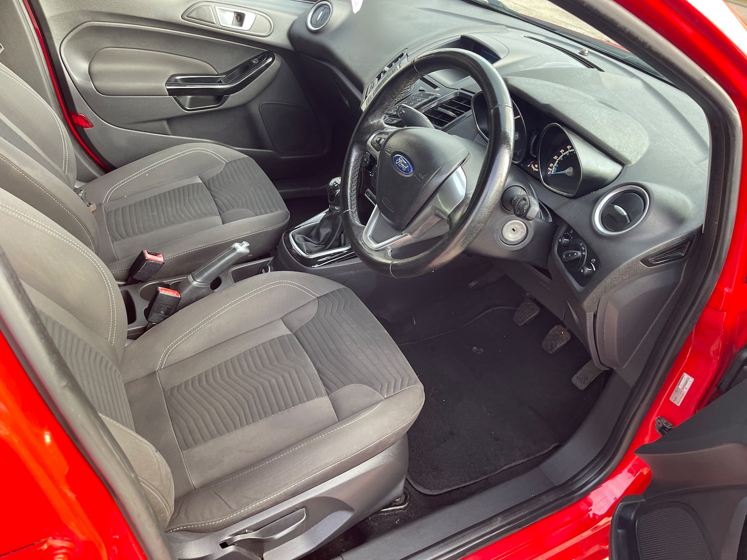 Used Ford Fiesta 2014 for sale - 75999343: Photo 16