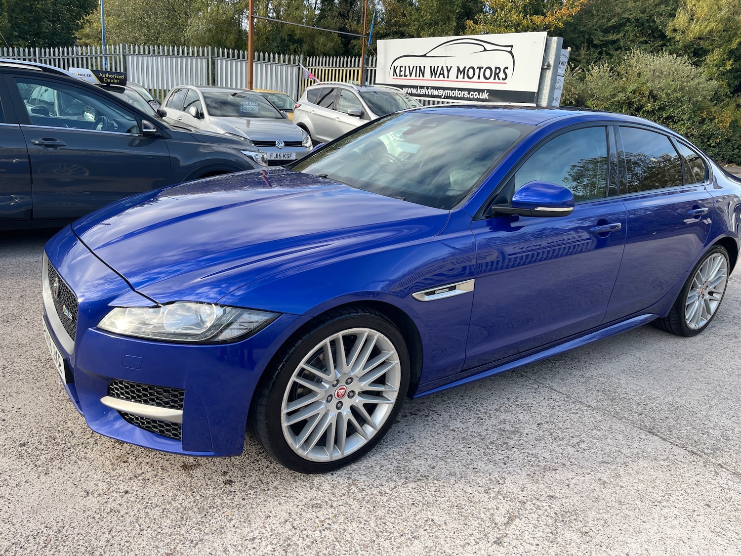 Used Jaguar XF 2018 for sale - 76229717: Photo 10