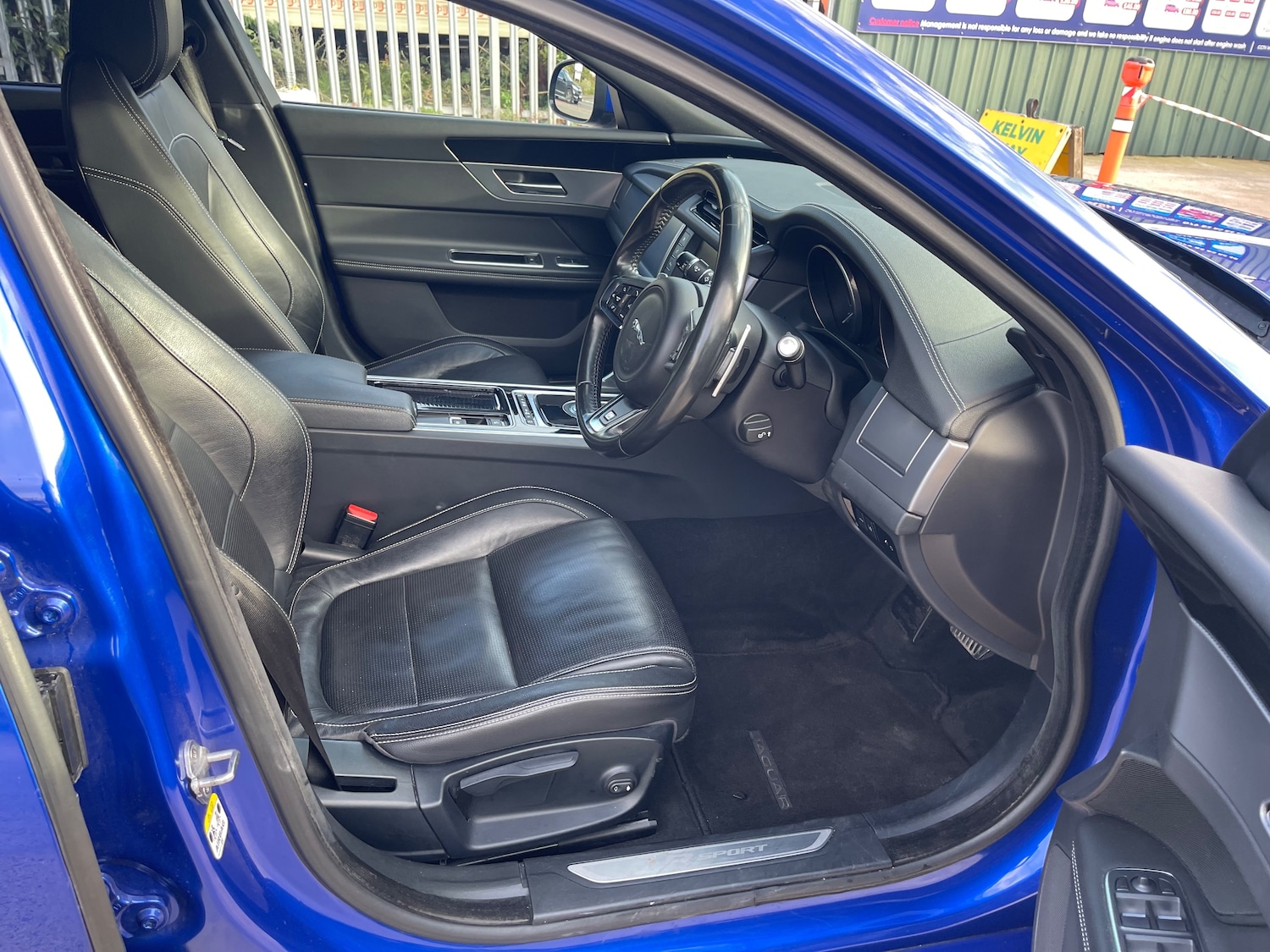 Used Jaguar XF 2018 for sale - 76229717: Photo 18