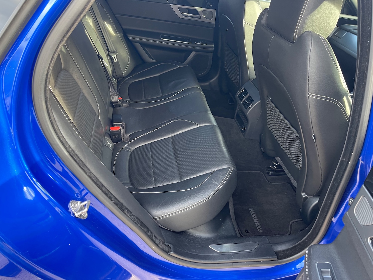 Used Jaguar XF 2018 for sale - 76229717: Photo 24