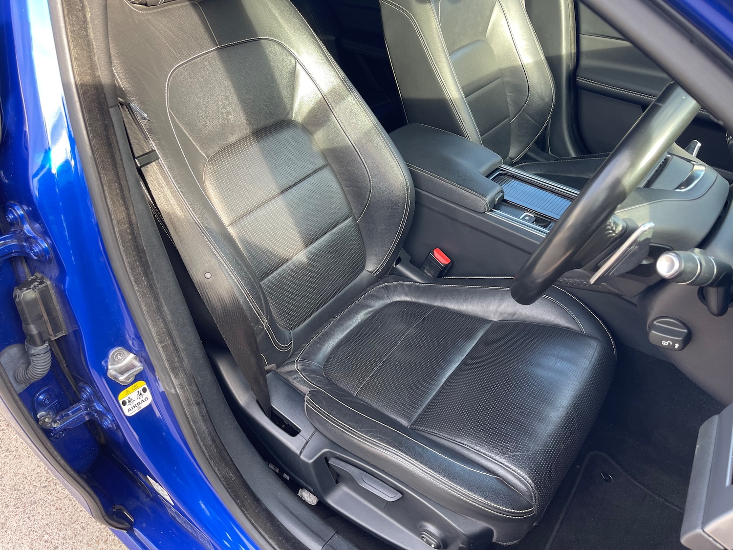 Used Jaguar XF 2018 for sale - 76229717: Photo 25