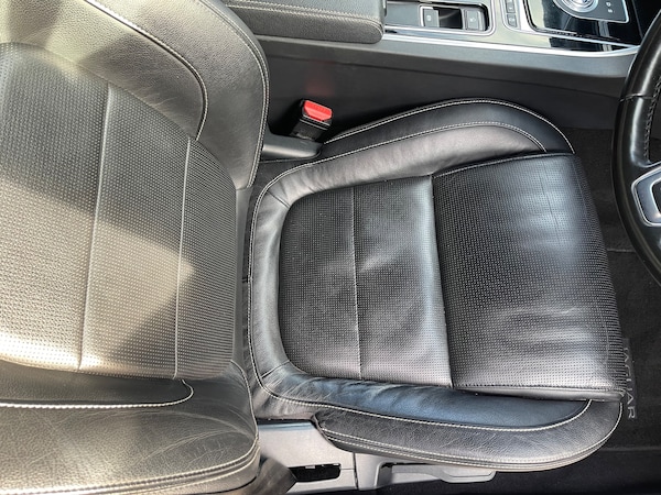 Used Jaguar XF 2018 for sale - 76229717: Photo 26