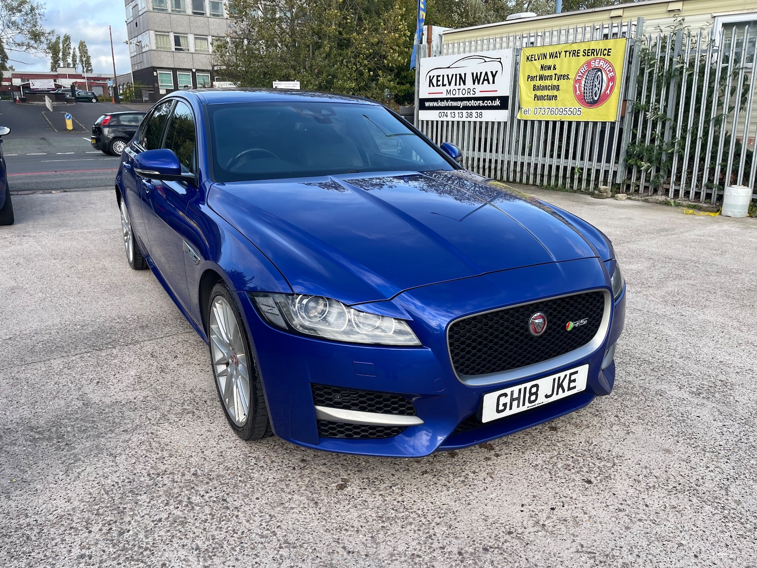 Used Jaguar XF 2018 for sale - 76229717: Photo 3