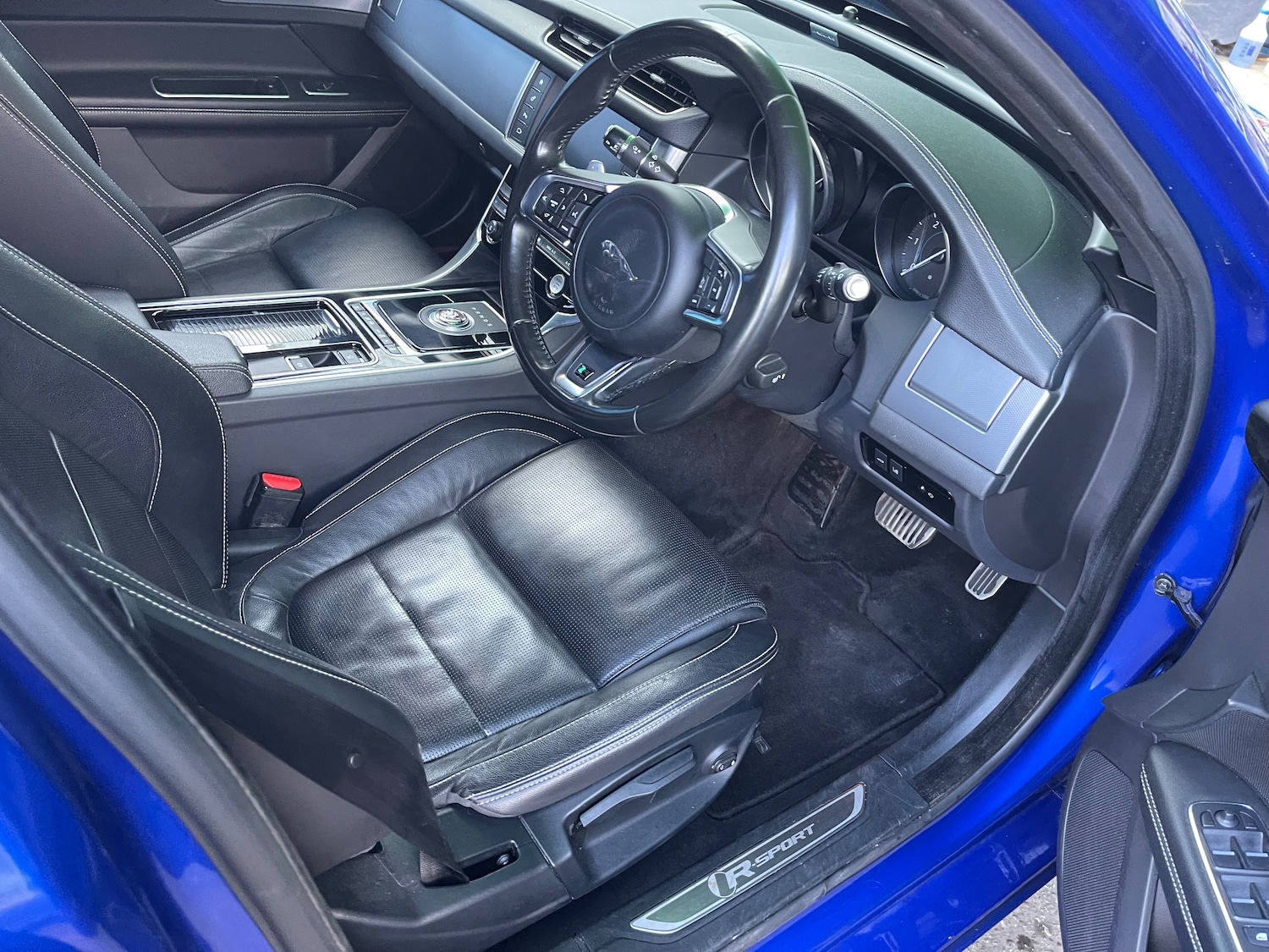 Used Jaguar XF 2018 for sale - 76229717: Photo 33