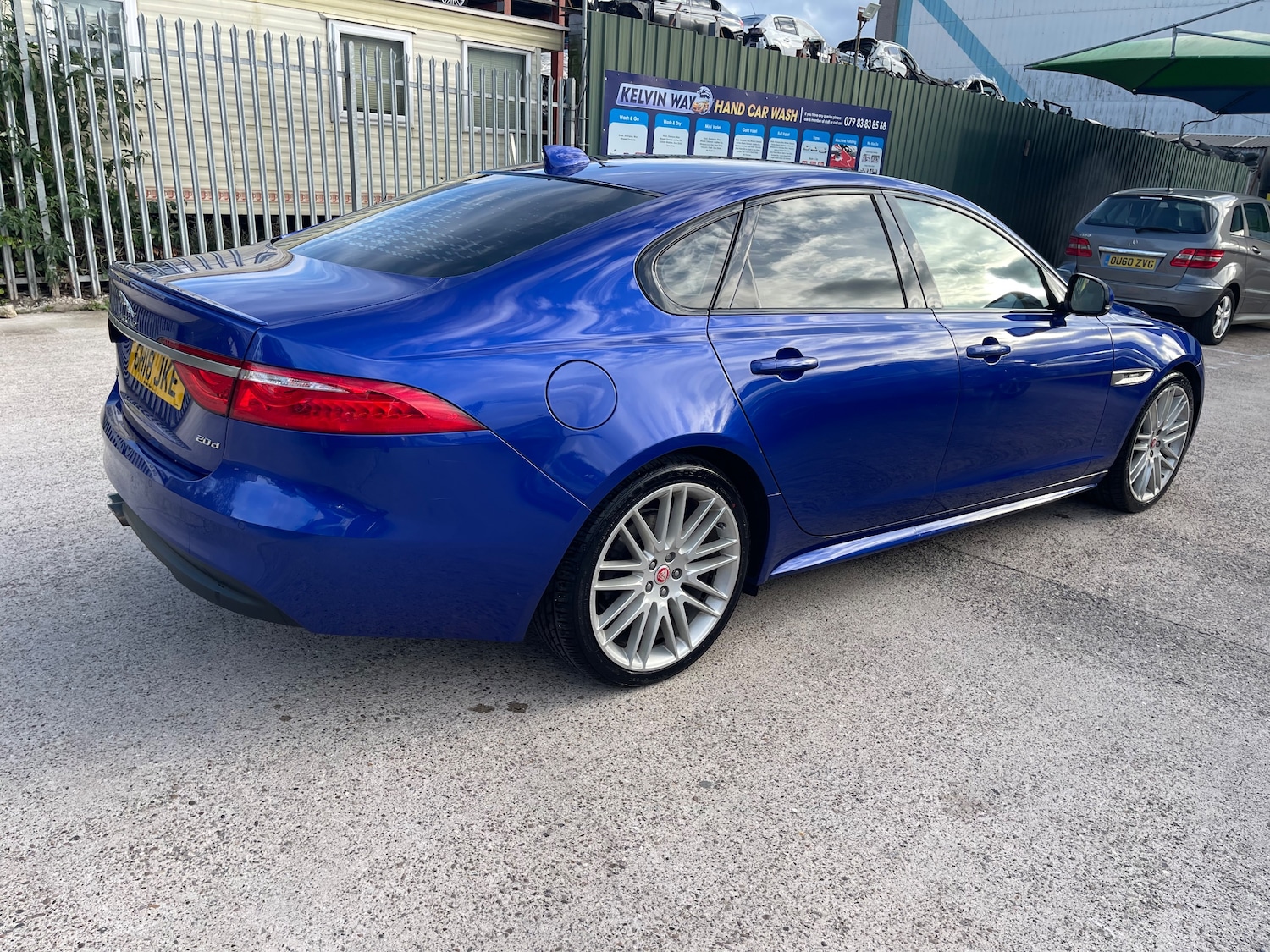 Used Jaguar XF 2018 for sale - 76229717: Photo 6