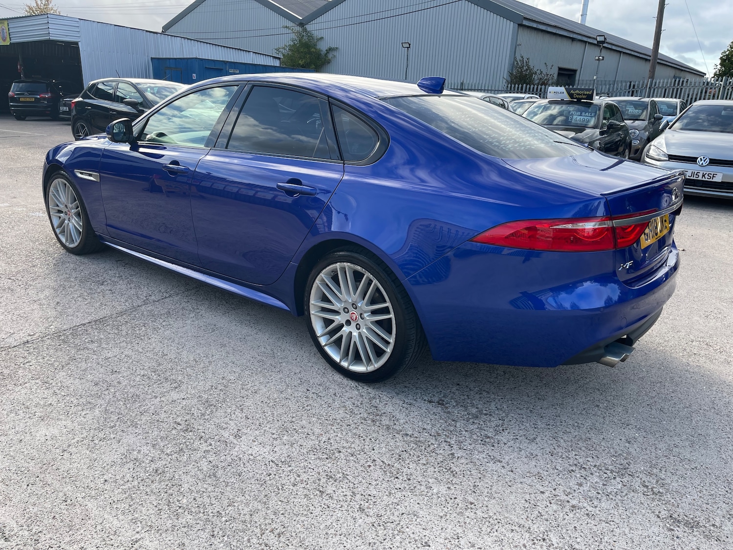 Used Jaguar XF 2018 for sale - 76229717: Photo 8