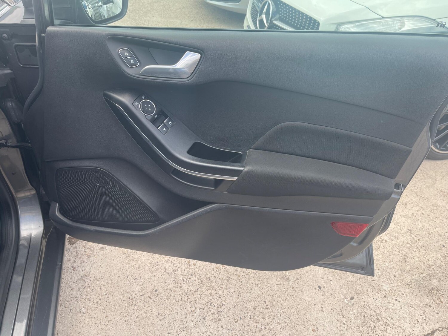 Used Ford Fiesta 2018 for sale - 77557323: Photo 11