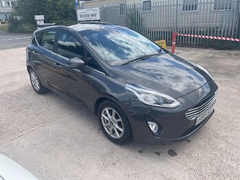 Used Ford Fiesta 2018 for sale - 77557323: Photo