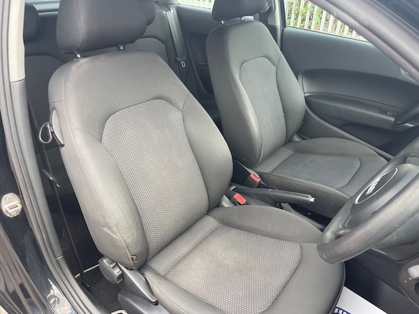 Used Audi A1 2015 for sale - 75702744: Photo 16