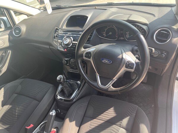 Used Ford Fiesta 2013 for sale - 75702747: Photo 11