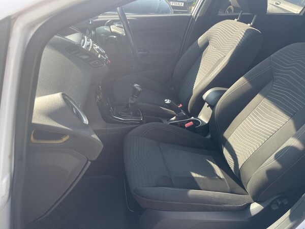 Used Ford Fiesta 2013 for sale - 75702747: Photo 15