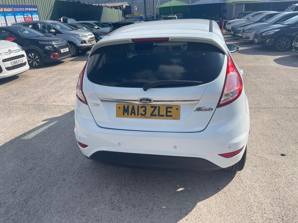 Used Ford Fiesta 2013 for sale - 75702747: Photo 5
