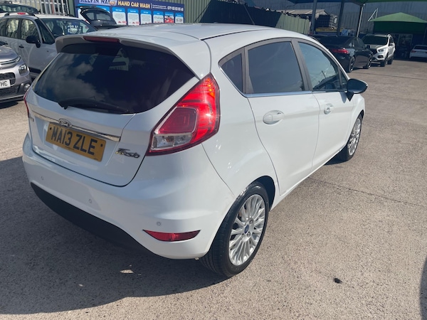 Used Ford Fiesta 2013 for sale - 75702747: Photo 6
