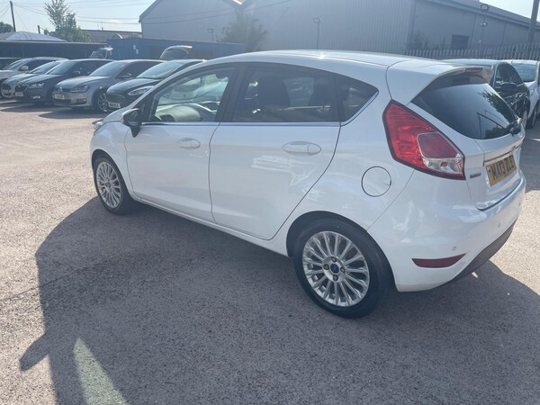 Used Ford Fiesta 2013 for sale - 75702747: Photo 8