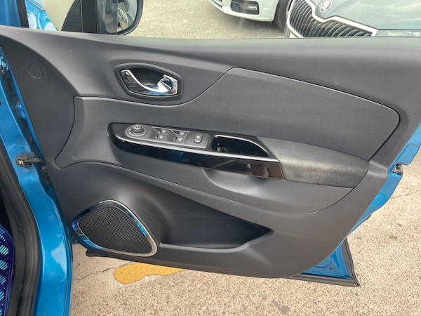 Used Renault Captur 2016 for sale - 75702745: Photo 13