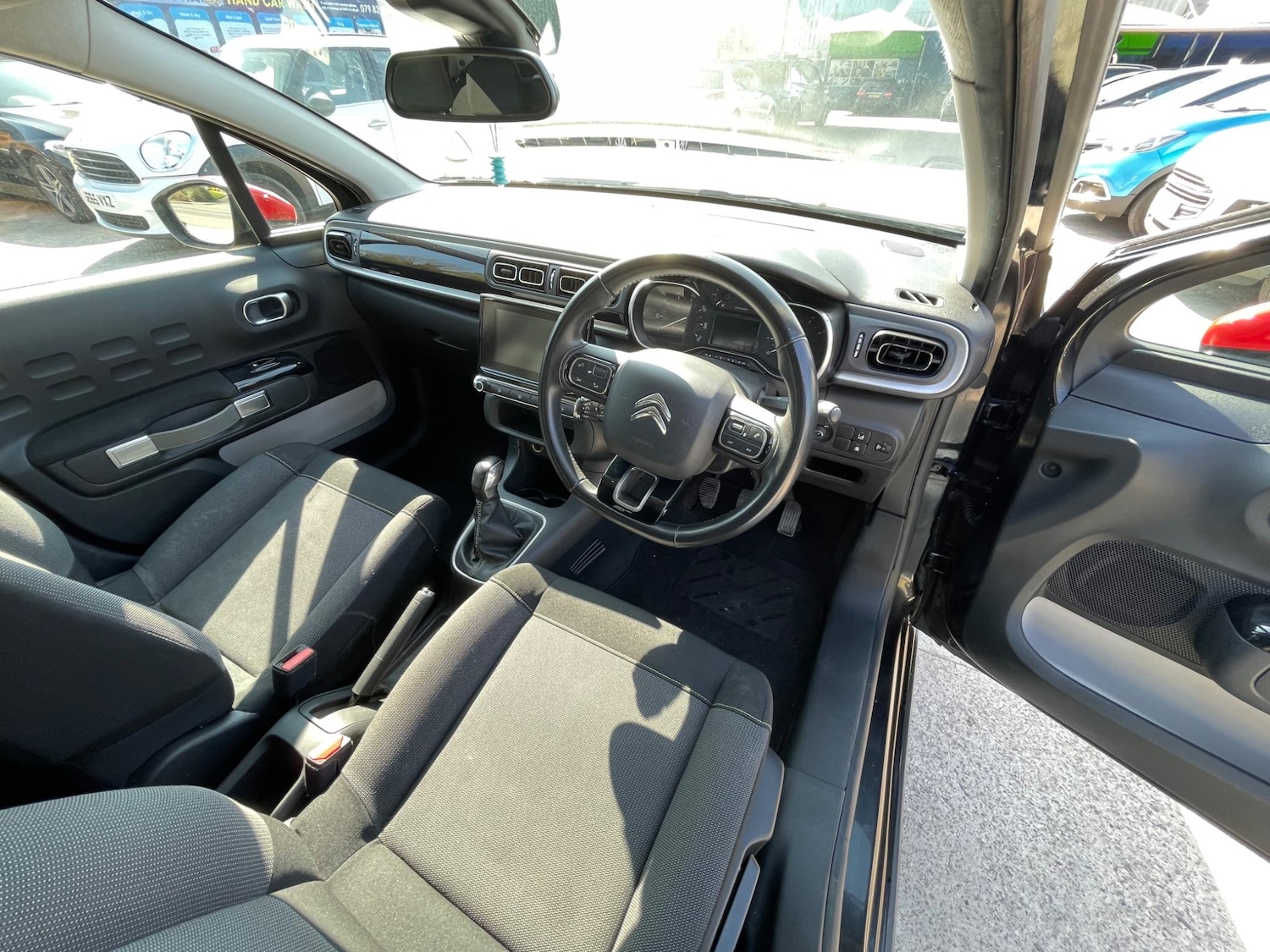 Used Citroen C3 2018 for sale - 77654132: Photo 15