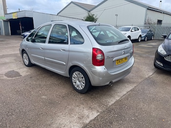 Used Citroen Xsara Picasso 2009 for sale - 78293206: Photo