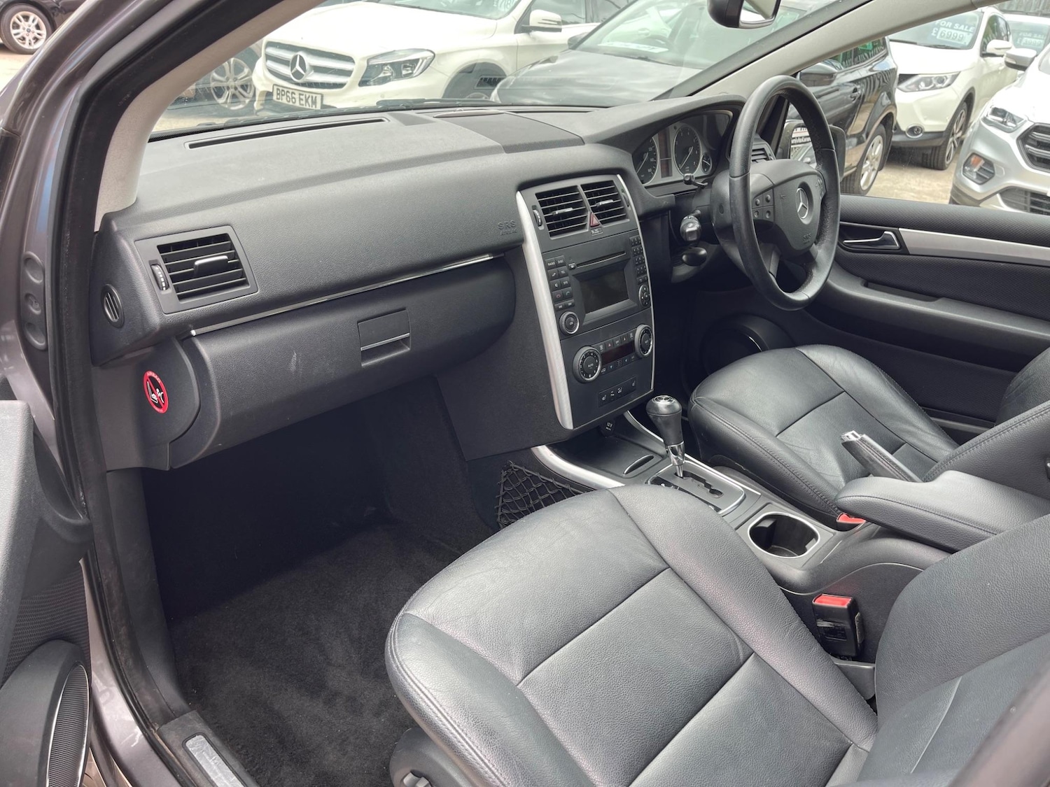 Used Mercedes-Benz B Class 2010 for sale - 77350503: Photo 16