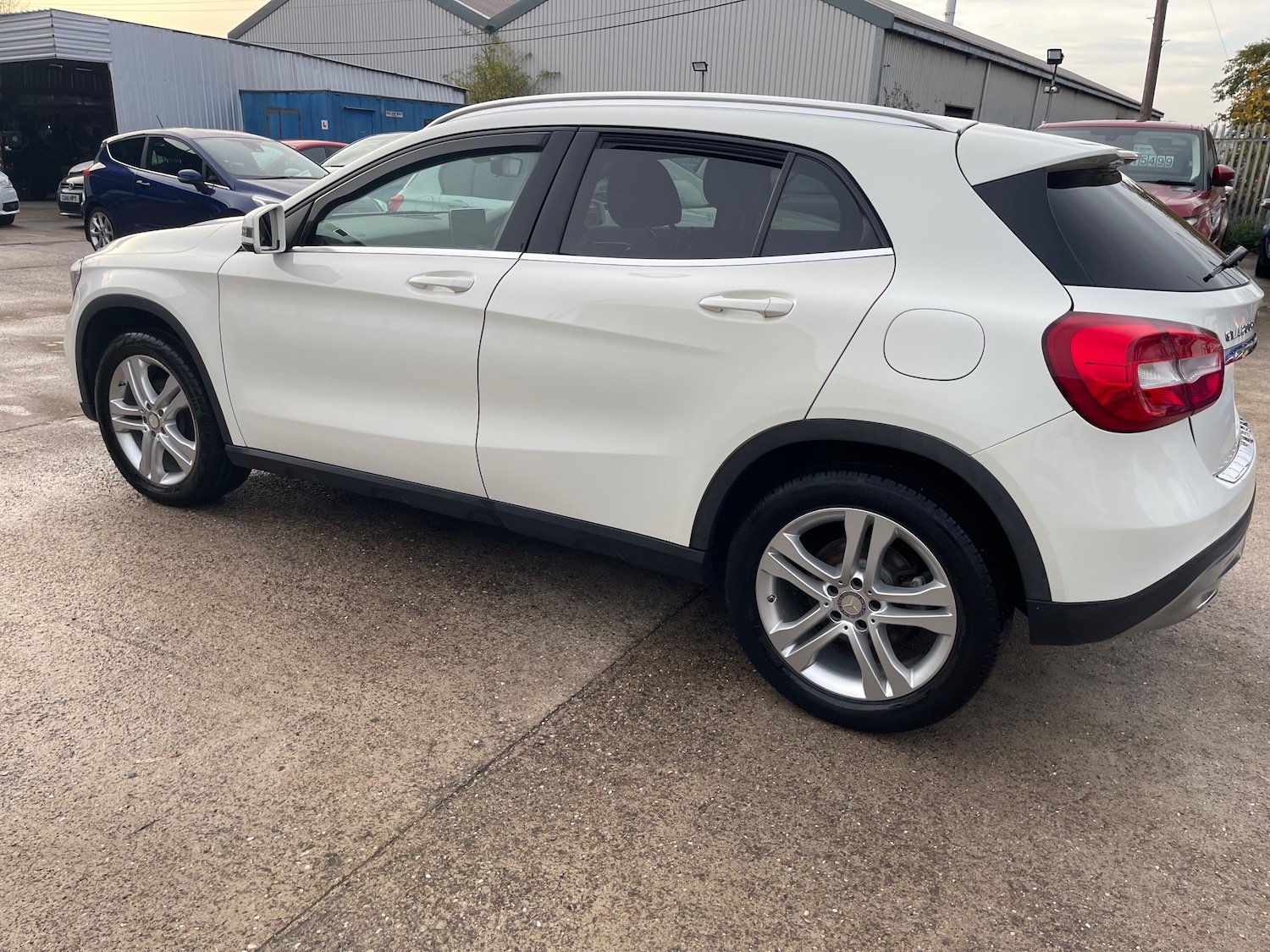 Used Mercedes-Benz GLA 2016 for sale - 76480823: Photo 8
