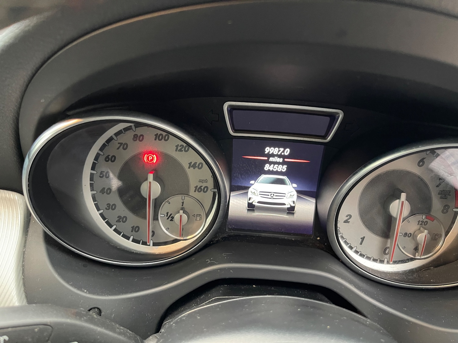 Used Mercedes-Benz GLA 2016 for sale - 76438915: Photo 27