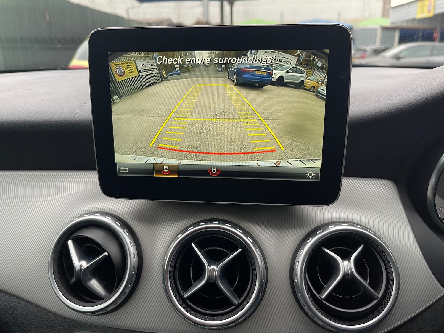 Used Mercedes-Benz GLA 2016 for sale - 76438915: Photo 30