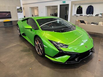 Used Lamborghini Huracan 2024 for sale - 78363843: Photo
