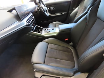 Used BMW 3 Series 2023 for sale - 78462245: Photo