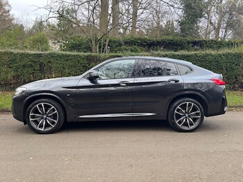Used BMW X4 2022 for sale - 77332021: Photo