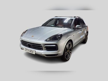 Used Porsche Cayenne 2021 for sale - 77267082: Photo