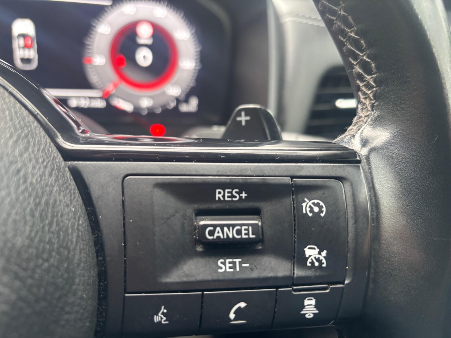 Used Nissan Qashqai for sale - 77266779: Photo 23