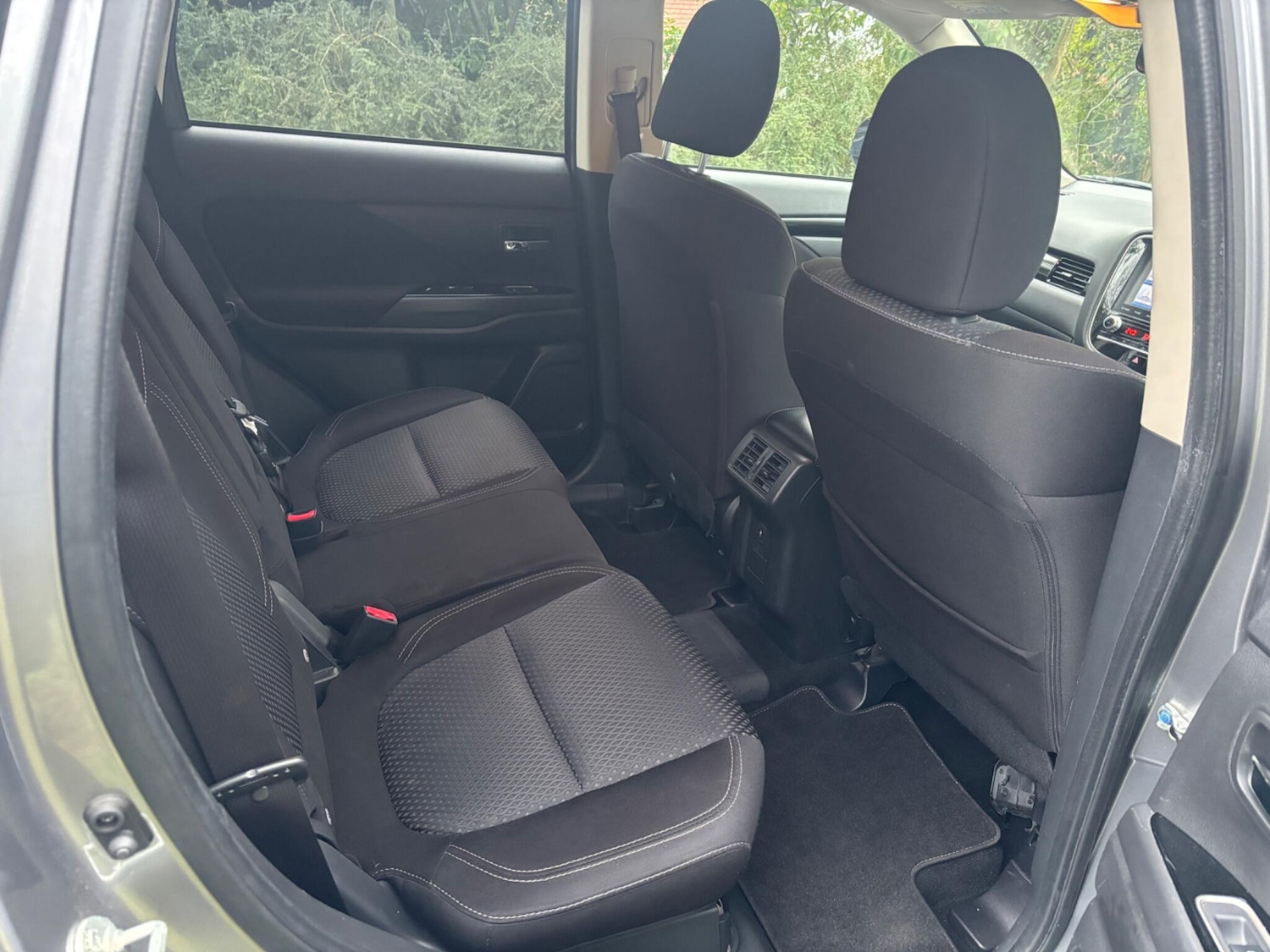 Used Mitsubishi Outlander for sale - 77267047: Photo 19