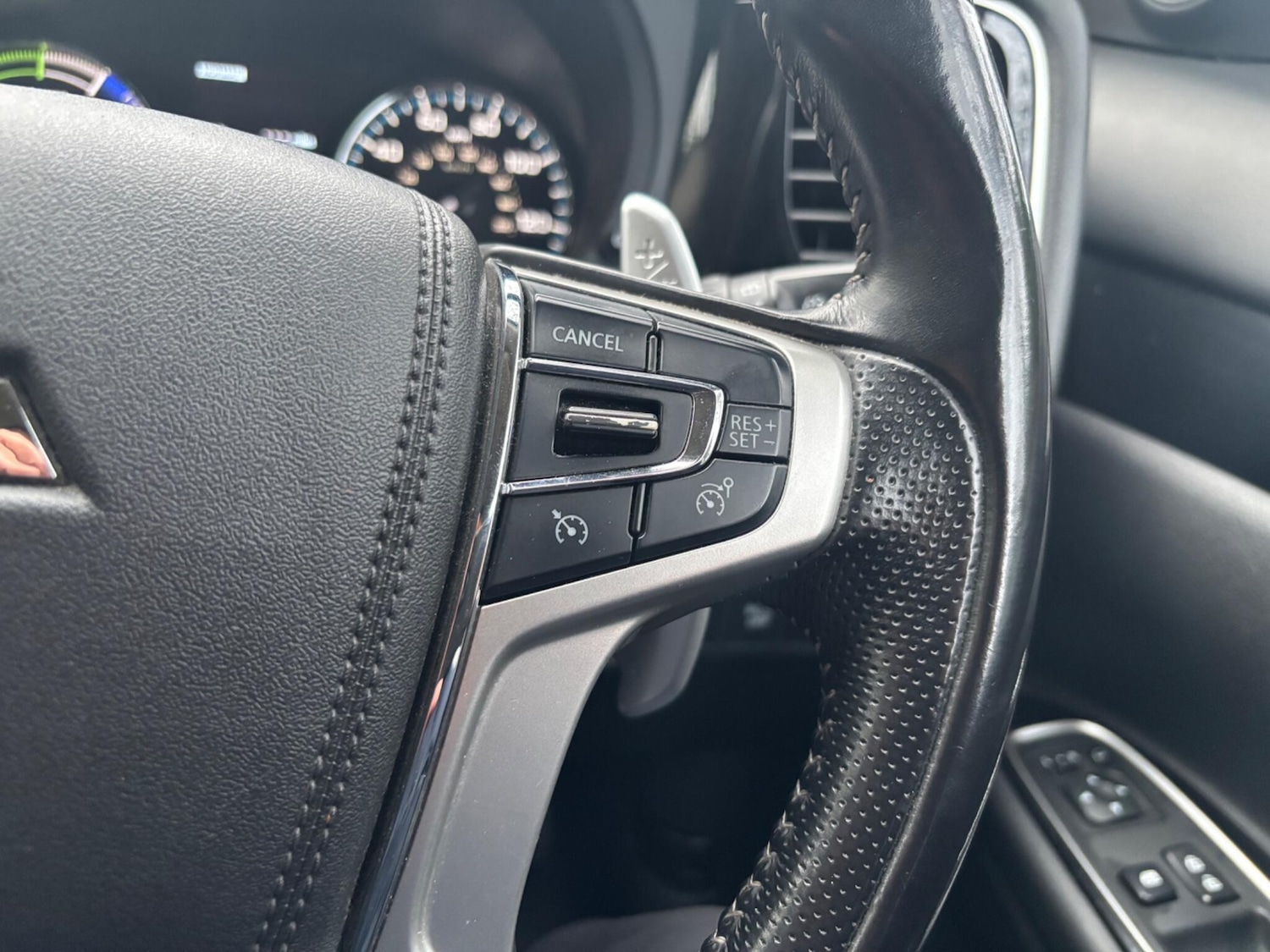 Used Mitsubishi Outlander for sale - 77267047: Photo 25