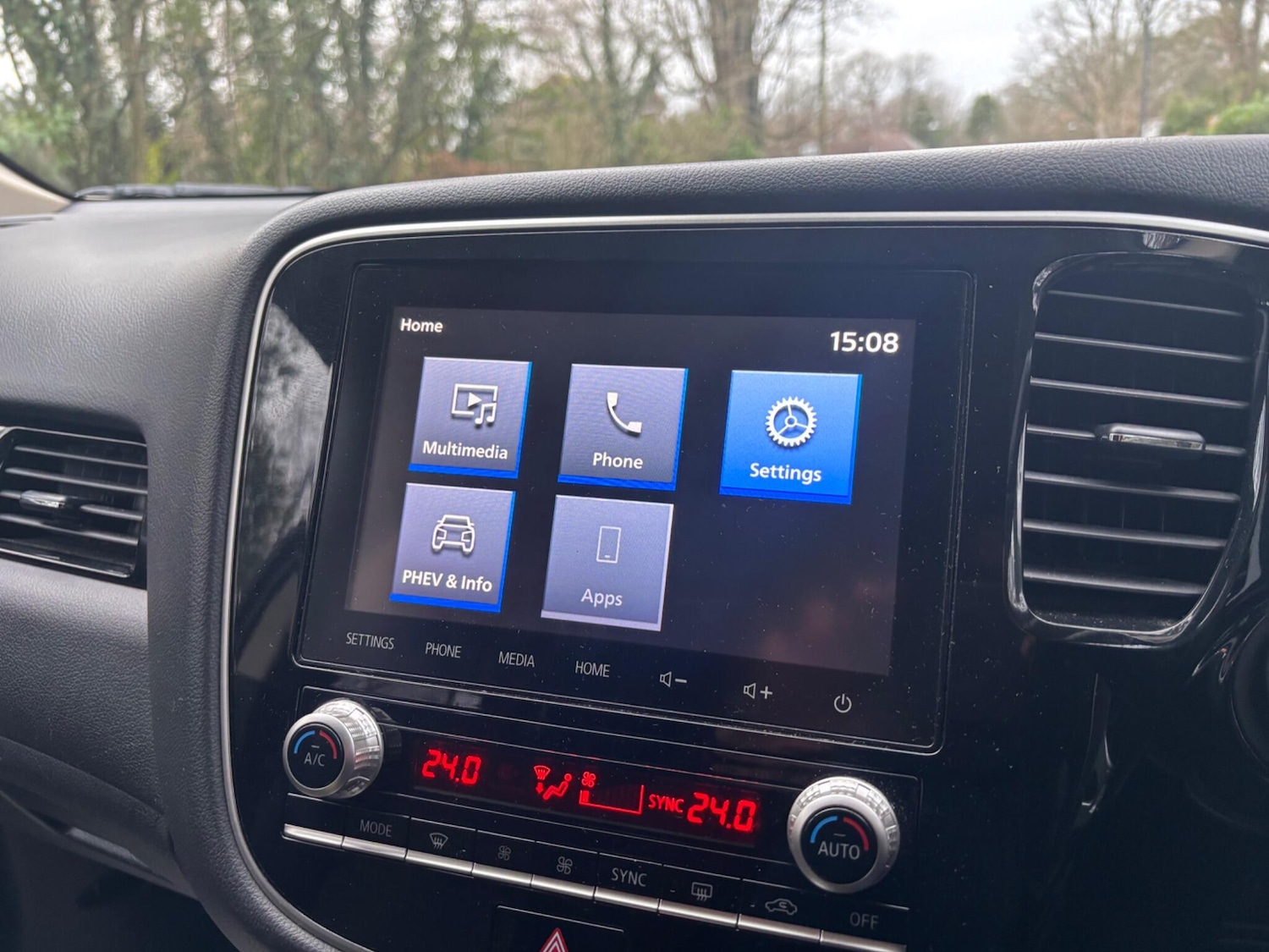 Used Mitsubishi Outlander for sale - 77267047: Photo 32