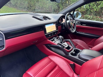 Used Porsche Cayenne 2021 for sale - 78363842: Photo