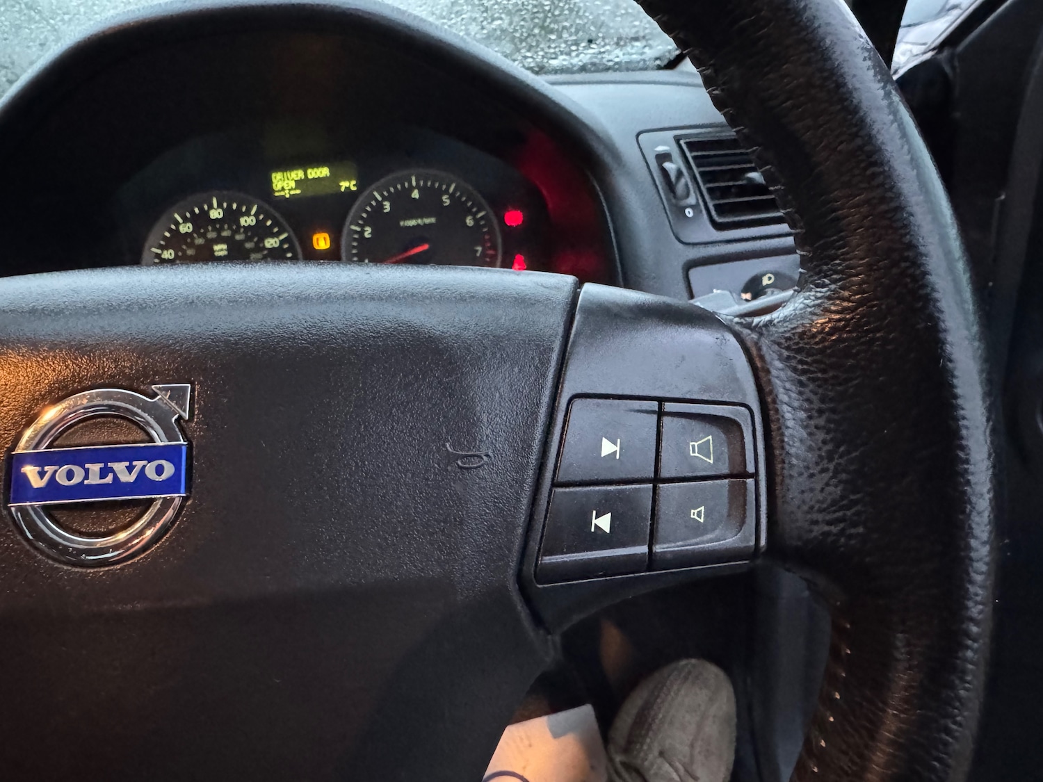 Used Volvo S40 2005 for sale - 77281174: Photo 14