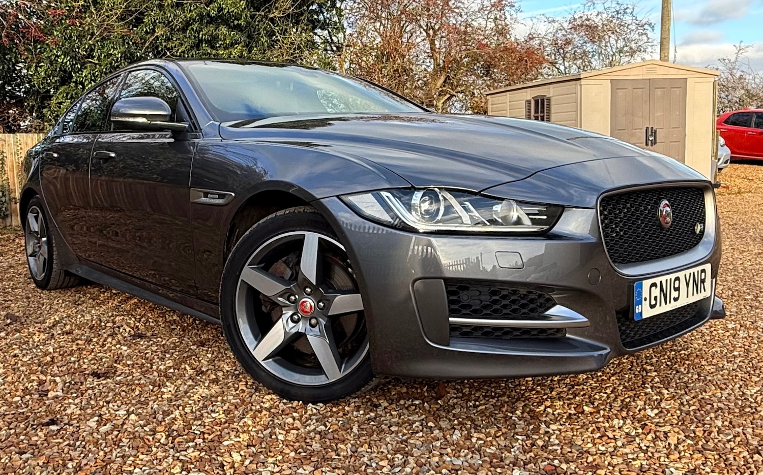 Used Jaguar XE 2019 for sale - 77200828: Photo 2