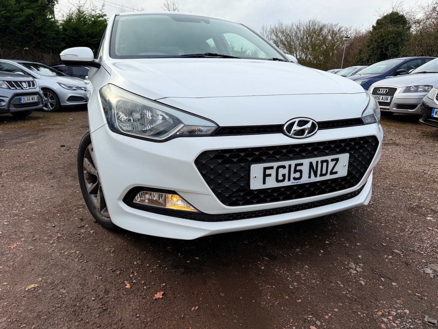 Used Hyundai i20 2015 for sale - 77648260: Photo 2