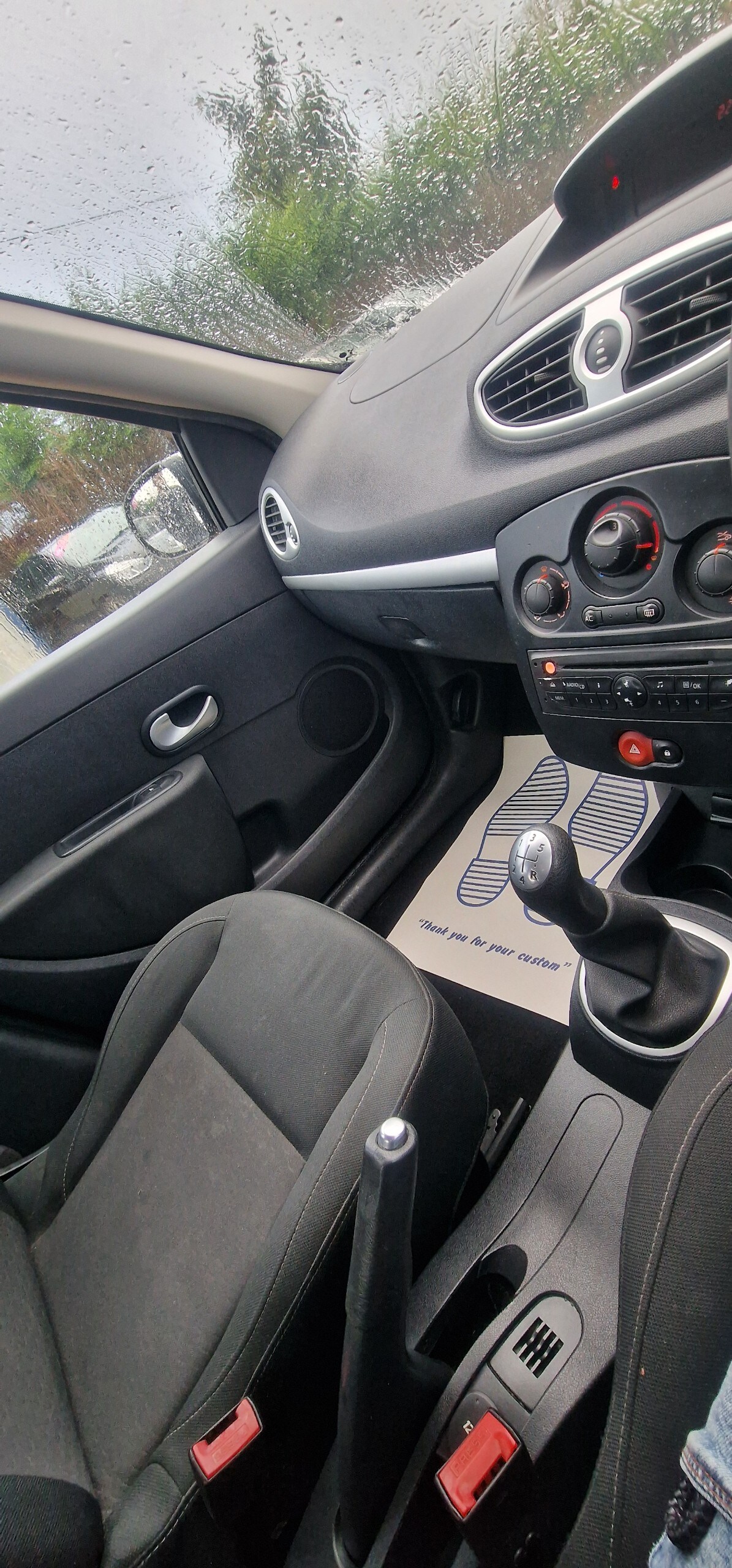 Used Renault Clio 2010 for sale - 77413980: Photo 21