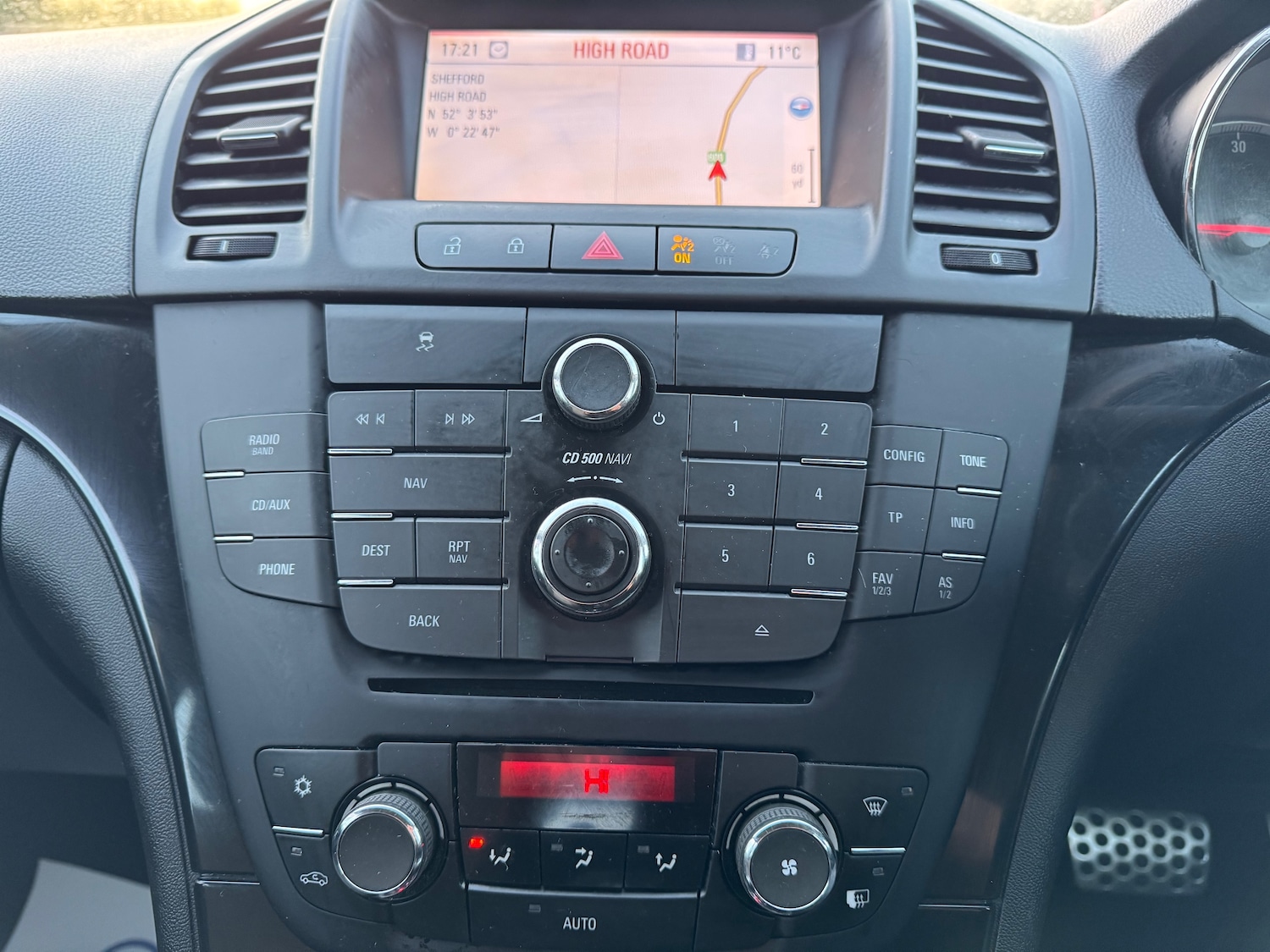 Used Vauxhall Insignia 2011 for sale - 77755918: Photo 18