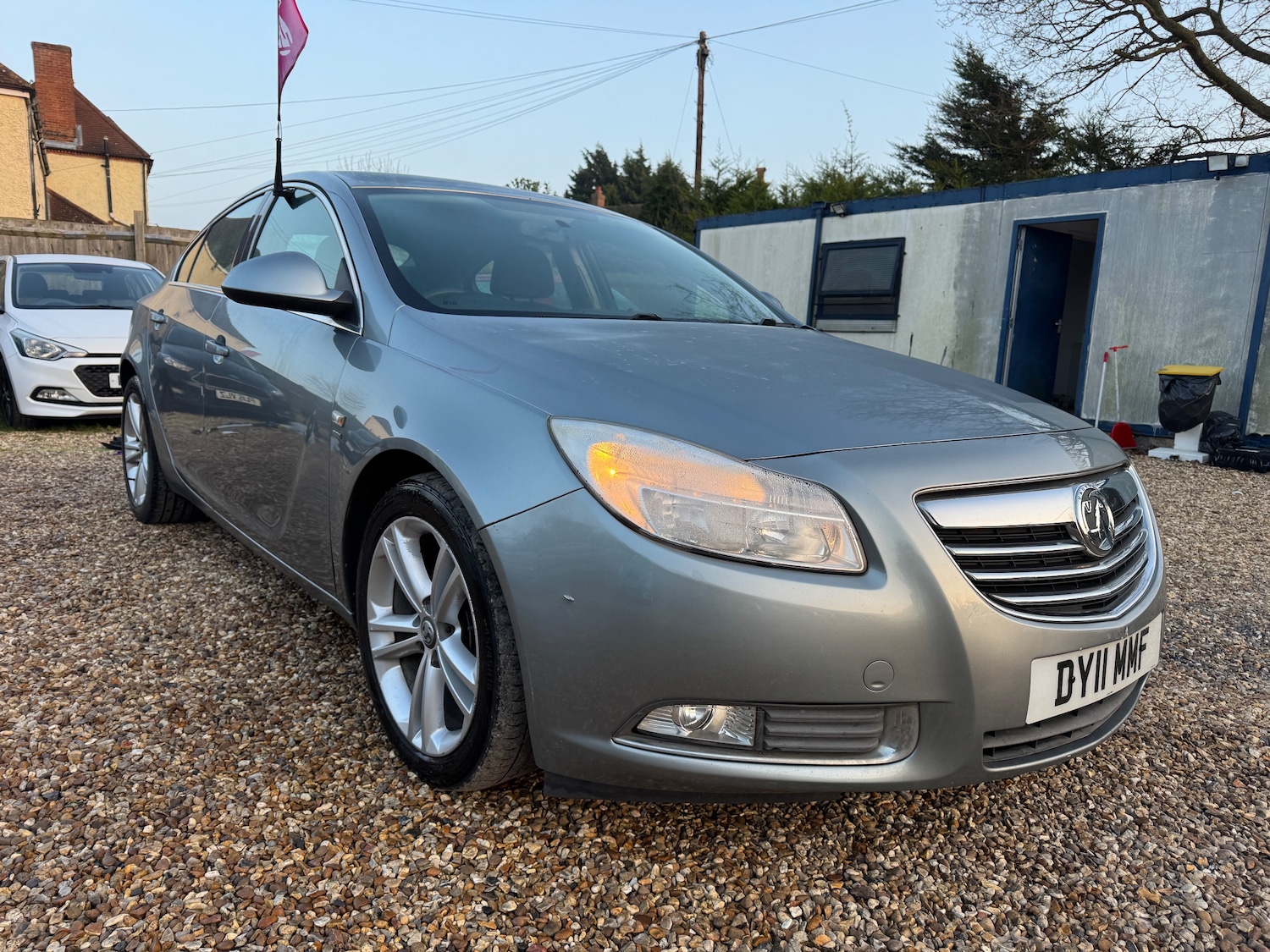Used Vauxhall Insignia 2011 for sale - 77755918: Photo 2