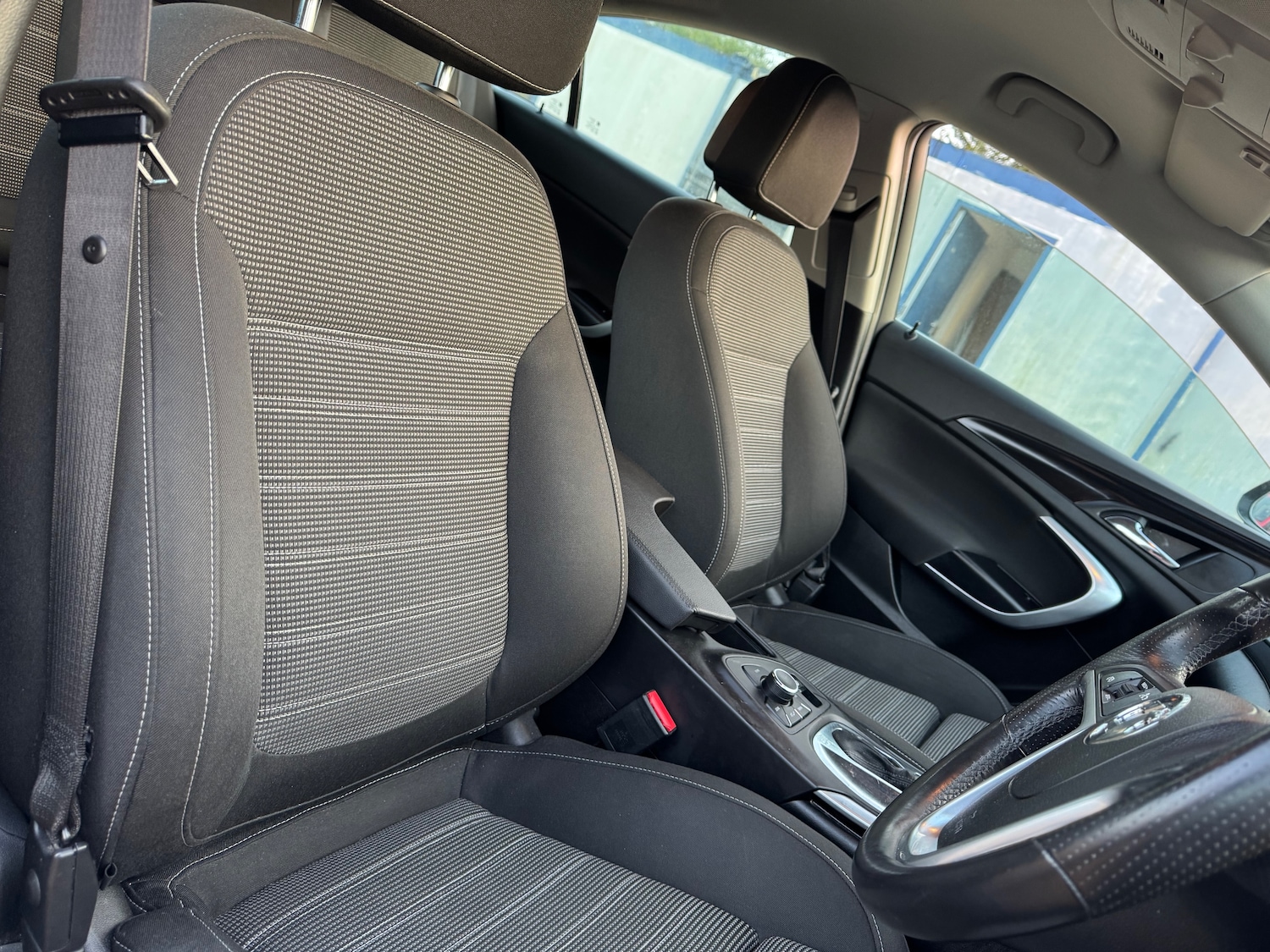 Used Vauxhall Insignia 2011 for sale - 77755918: Photo 28