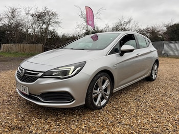 Used Vauxhall Astra 2017 for sale - 77333277: Photo