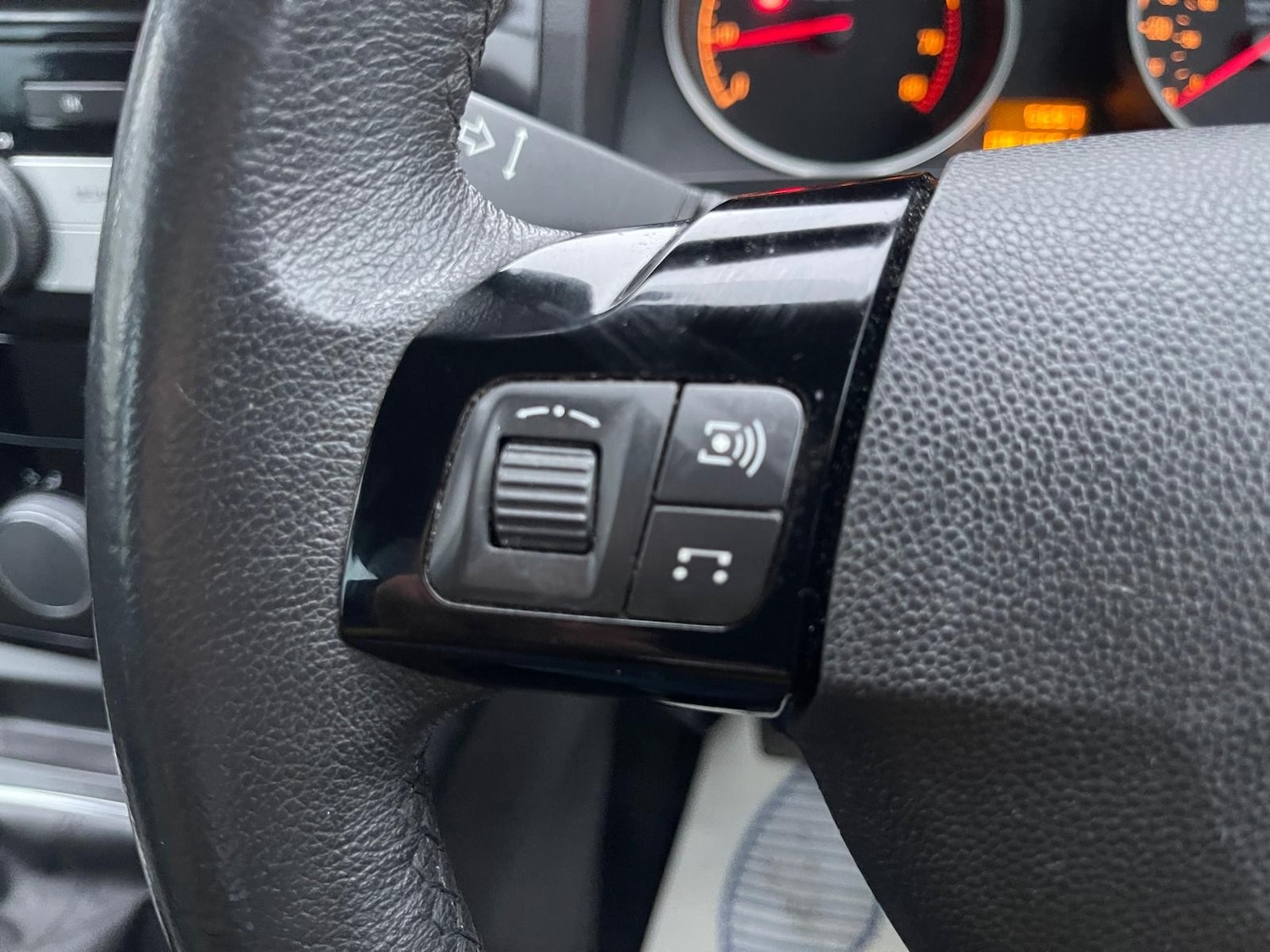 Used Vauxhall Zafira 2013 for sale - 77428288: Photo 20