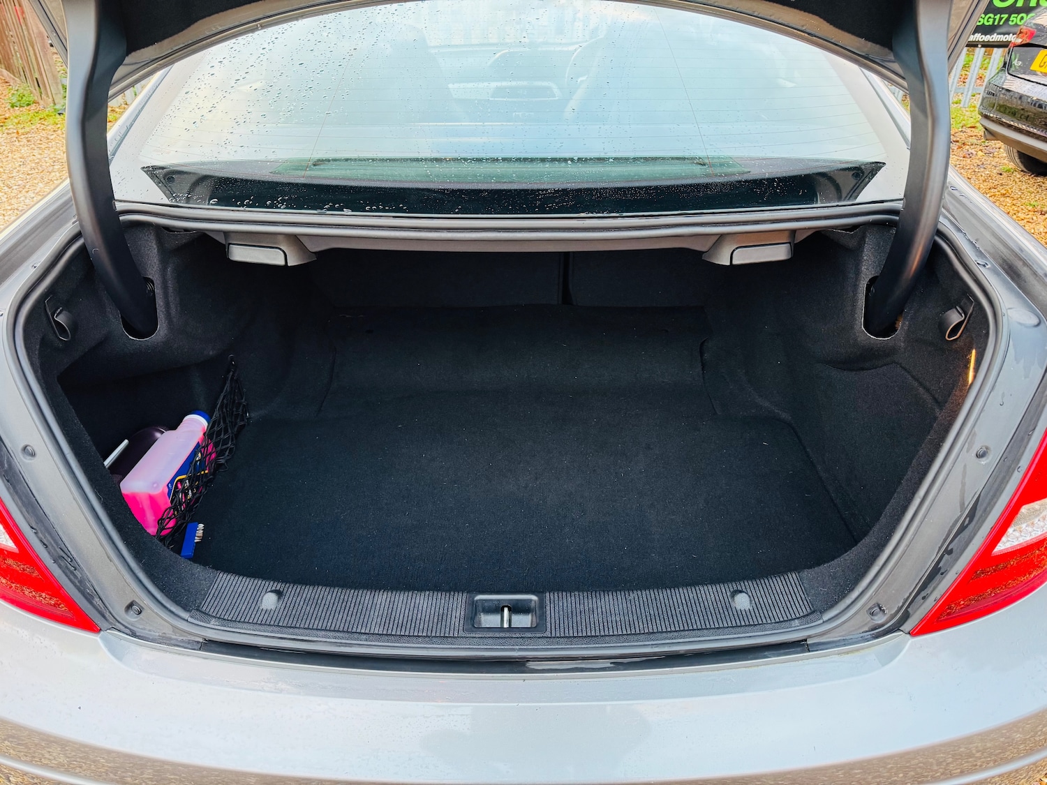 Used Mercedes-Benz C Class 2011 for sale - 76819698: Photo 10