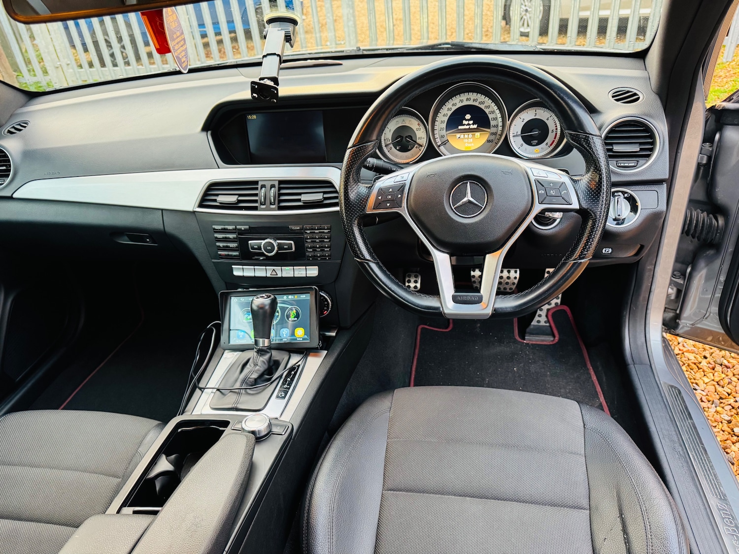 Used Mercedes-Benz C Class 2011 for sale - 76819698: Photo 18