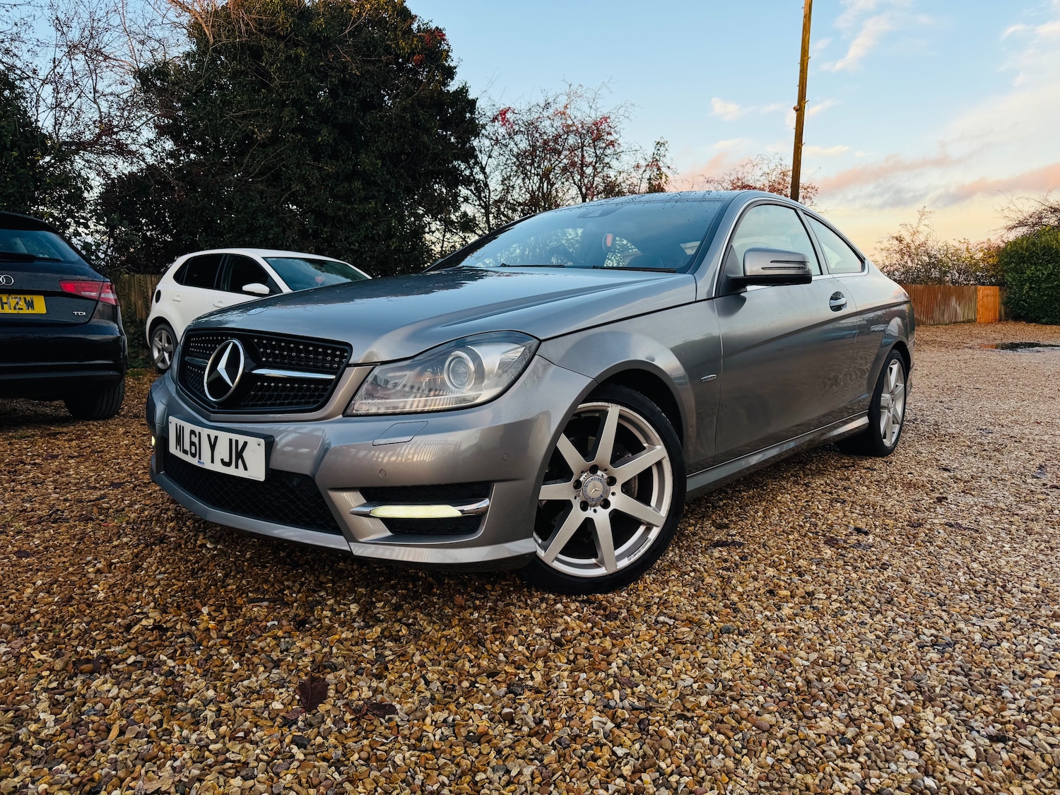 Used Mercedes-Benz C Class 2011 for sale - 76819698: Photo 2