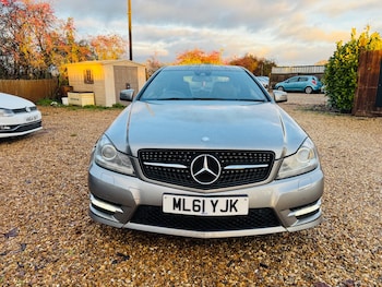 Used Mercedes-Benz C Class 2011 for sale - 76819698: Photo